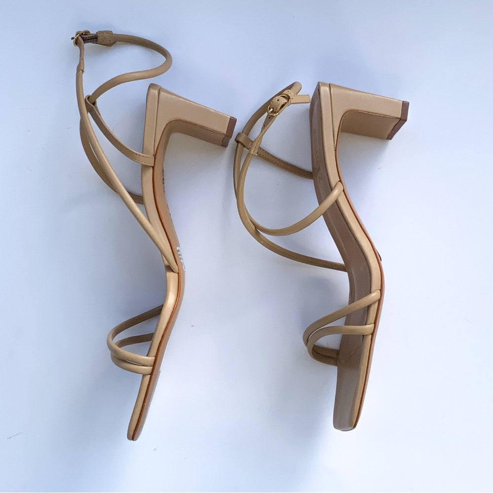 NWT Schutz Aimee Block Heel Light Nude Size 8.5 RETAIL $138